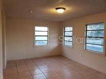 For Rent: $1,200 (3 beds, 1 baths, 792 Square Feet)