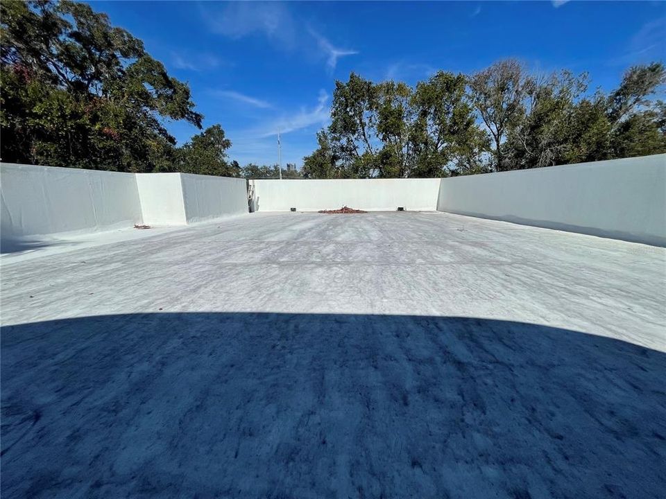 Roof top patio