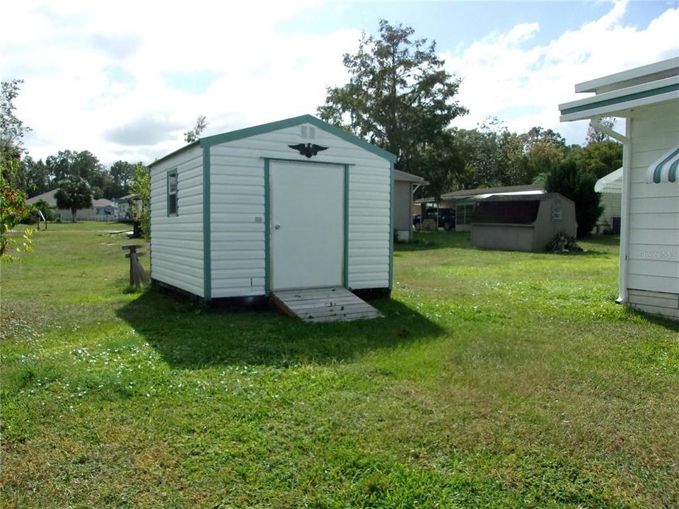 For Sale: $164,900 (2 beds, 2 baths, 1380 Square Feet)