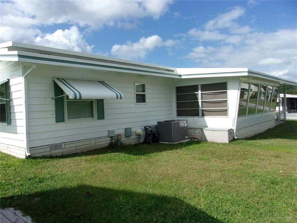 For Sale: $164,900 (2 beds, 2 baths, 1380 Square Feet)