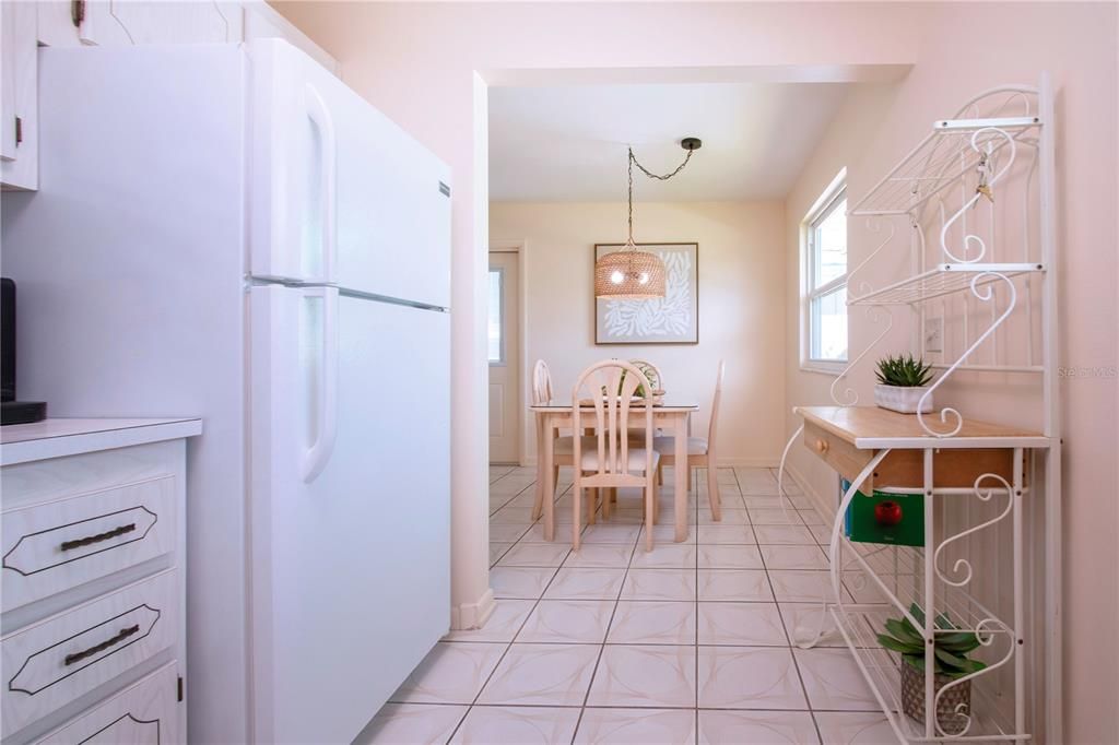 For Sale: $154,900 (2 beds, 2 baths, 960 Square Feet)