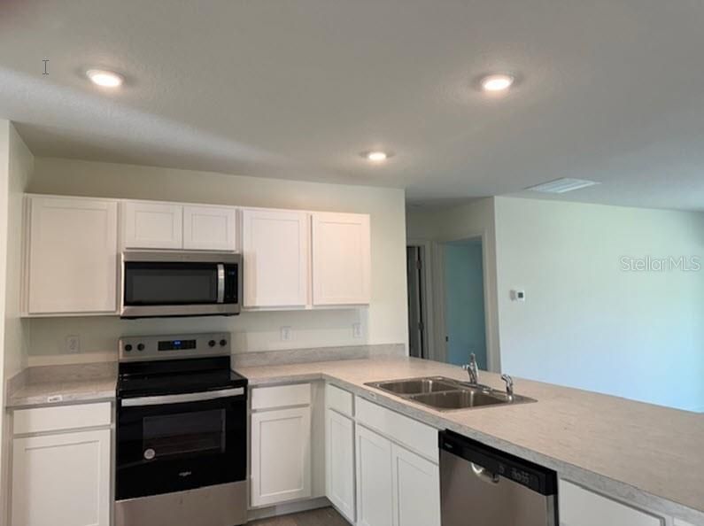 For Sale: $316,990 (3 beds, 2 baths, 1552 Square Feet)