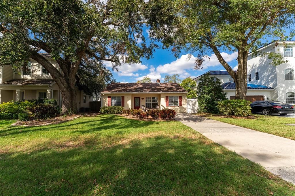 For Sale: $674,900 (3 beds, 2 baths, 1667 Square Feet)