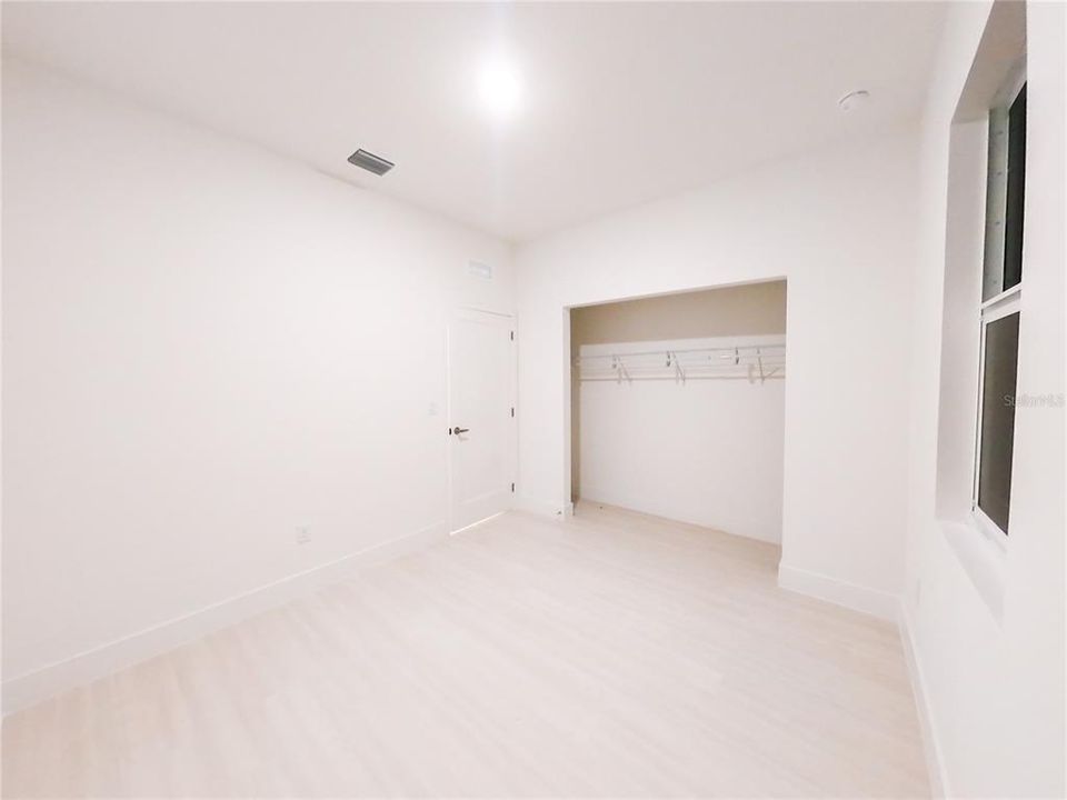 For Sale: $319,900 (3 beds, 2 baths, 1622 Square Feet)