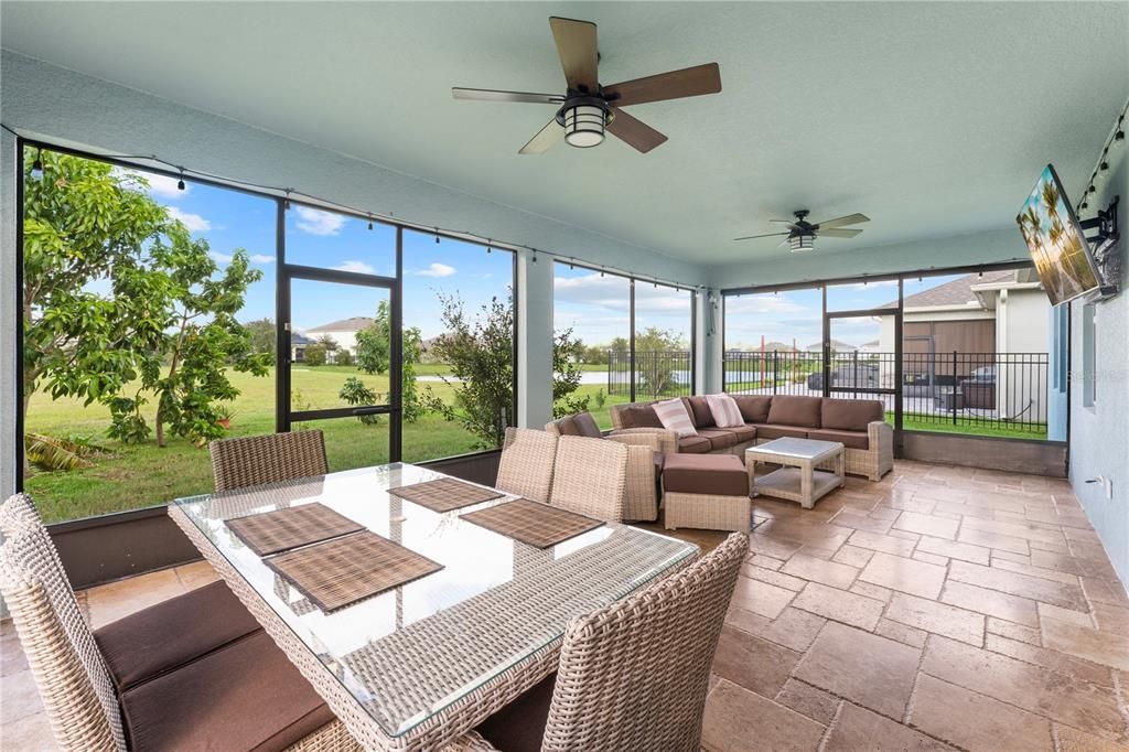 Perfect covered, screened lanai for entertaining.