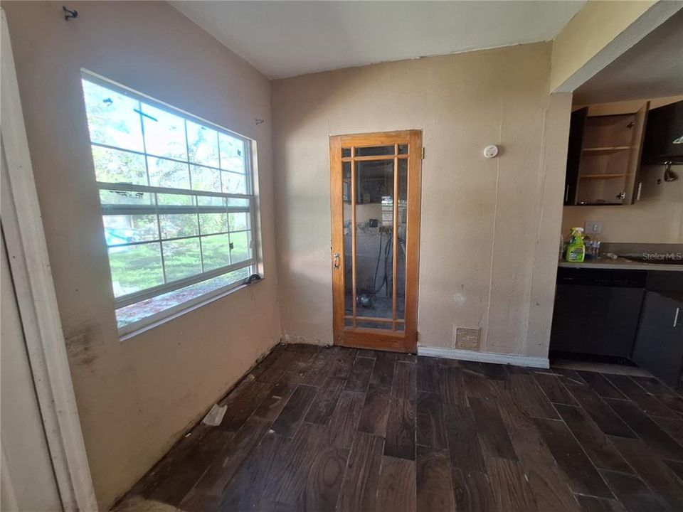 Breakfast Nook and French Door to Laundry Room