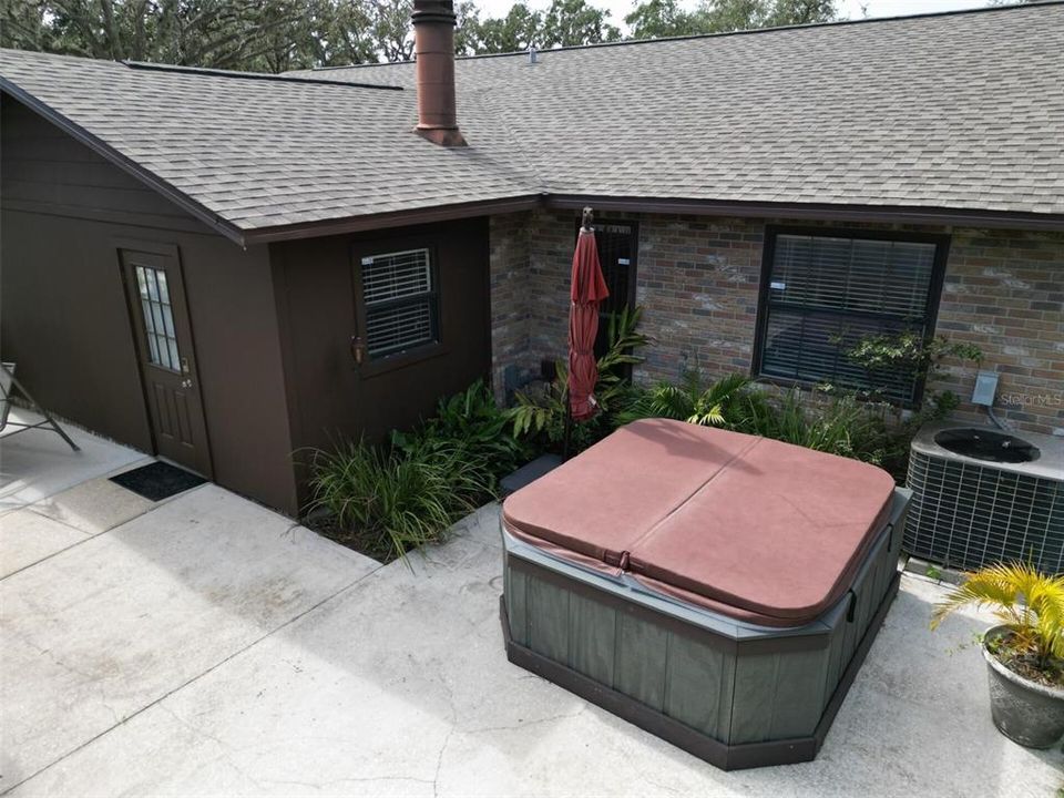 For Sale: $375,000 (4 beds, 2 baths, 2323 Square Feet)