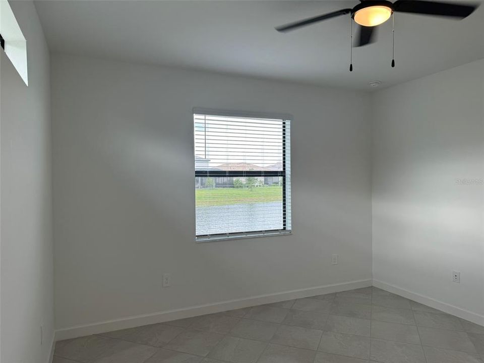 For Sale: $424,900 (2 beds, 2 baths, 1564 Square Feet)