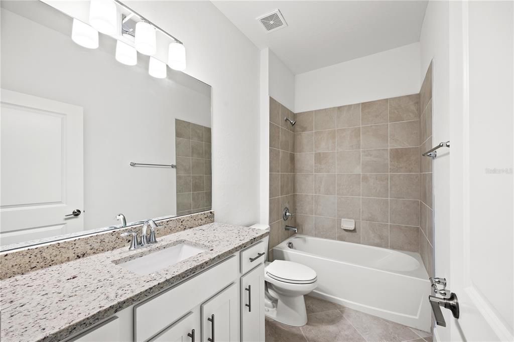 For Sale: $424,900 (2 beds, 2 baths, 1564 Square Feet)