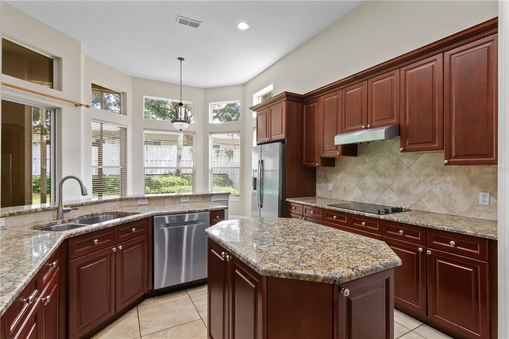 Gourmet Kitchen with Island & Breakfast Bar