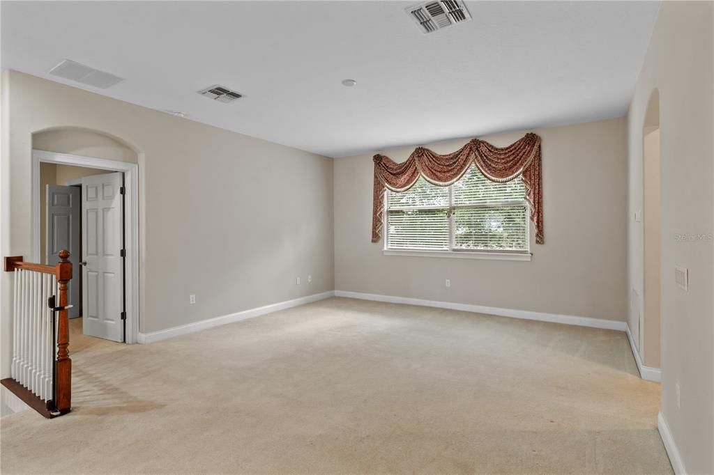 Upstairs Loft / Bonus Room