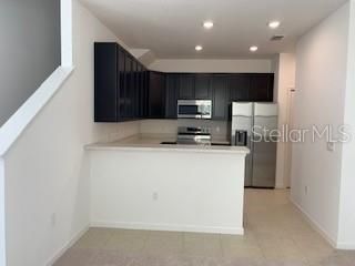 For Rent: $2,395 (5 beds, 3 baths, 1858 Square Feet)