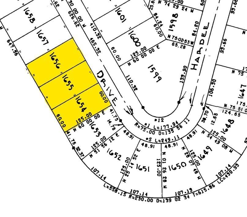 Plat Map showing legal size of lots.