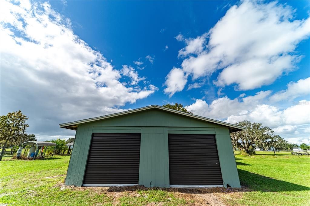 Detached Garage/Workshop