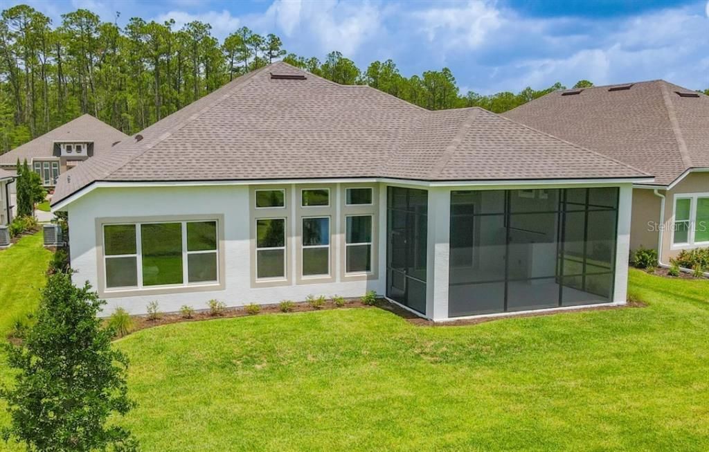 合同活跃: $699,000 (4 贝兹, 3 浴室, 2588 平方英尺)