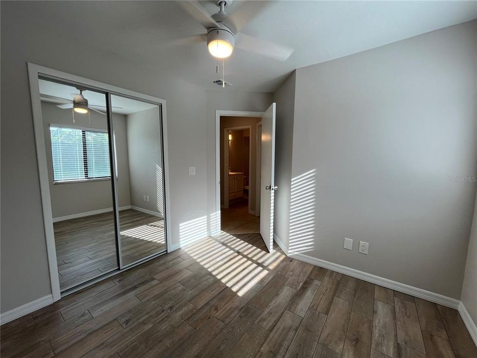 For Rent: $2,000 (3 beds, 2 baths, 1125 Square Feet)