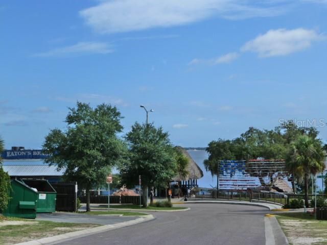 view coming into Eaton's Beach