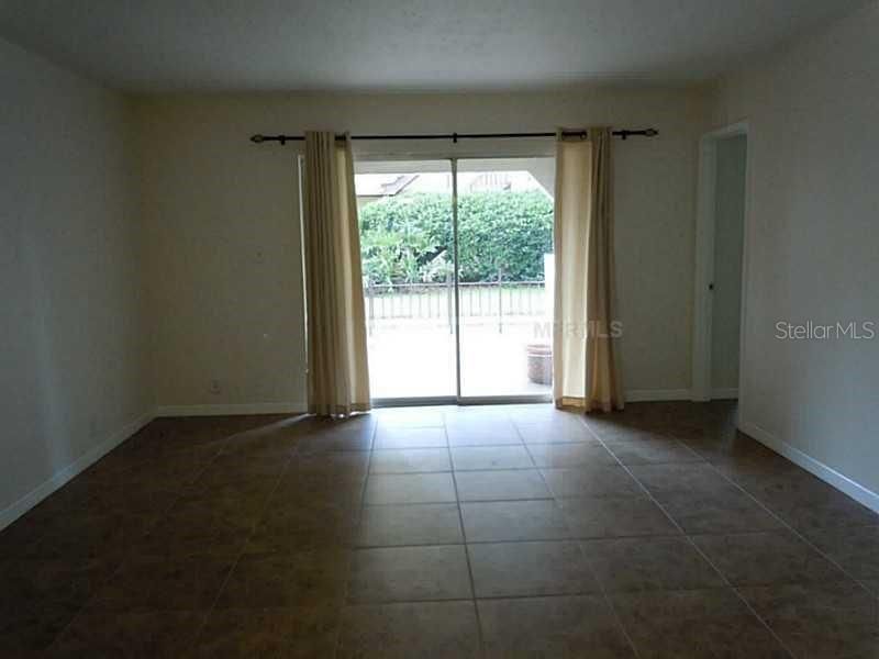 For Rent: $1,950 (2 beds, 2 baths, 1175 Square Feet)