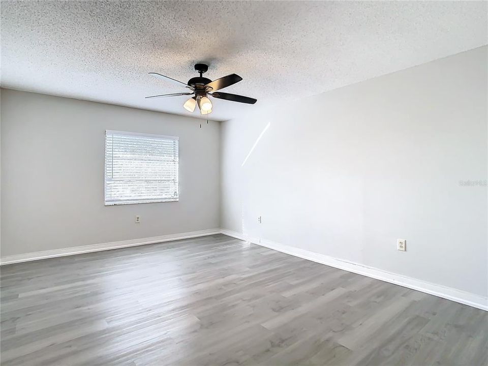 For Sale: $118,000 (2 beds, 2 baths, 1248 Square Feet)