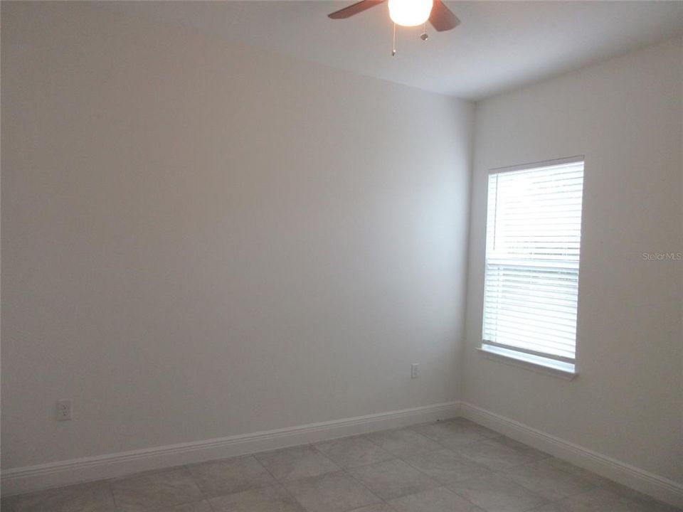 For Rent: $2,000 (4 beds, 2 baths, 1578 Square Feet)