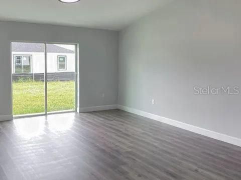 For Rent: $1,797 (3 beds, 2 baths, 2270 Square Feet)