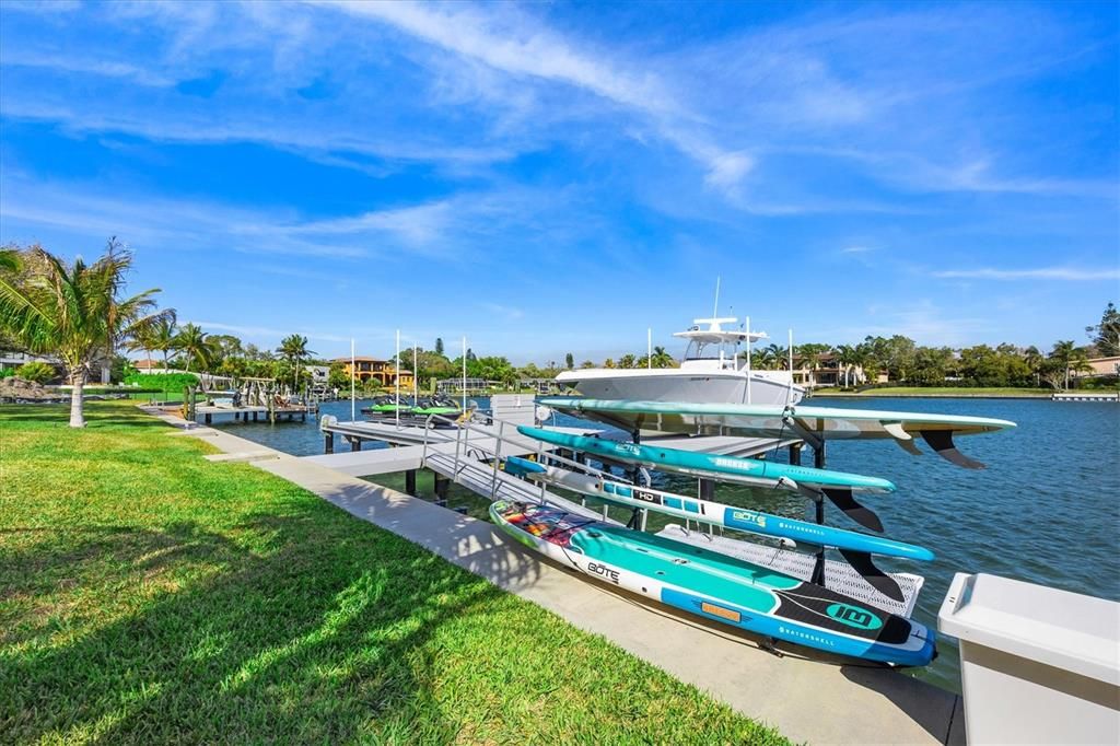 For Sale: $9,250,000 (4 beds, 3 baths, 4705 Square Feet)