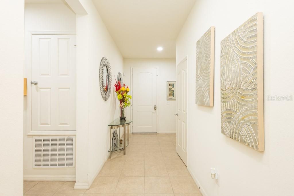 For Sale: $485,000 (3 beds, 2 baths, 1894 Square Feet)