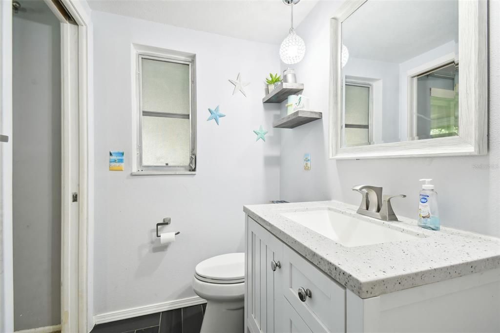 For Sale: $279,000 (2 beds, 2 baths, 1649 Square Feet)