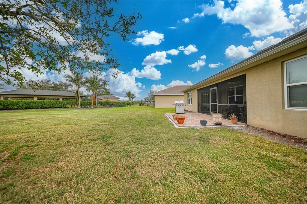 For Sale: $369,900 (4 beds, 2 baths, 2339 Square Feet)