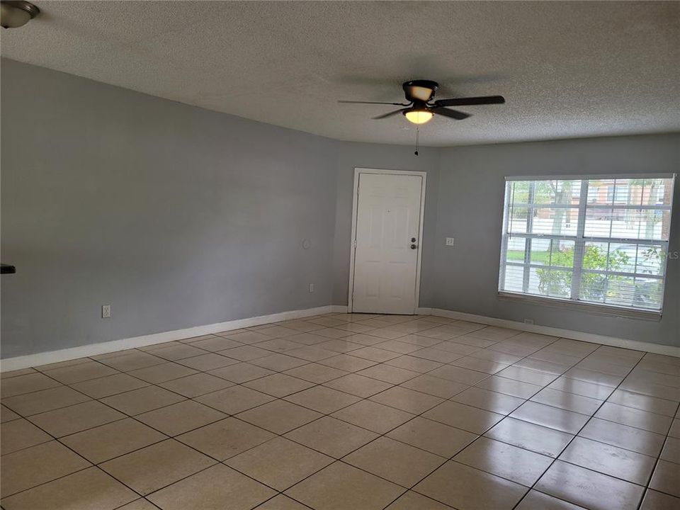 For Rent: $1,500 (2 beds, 2 baths, 840 Square Feet)