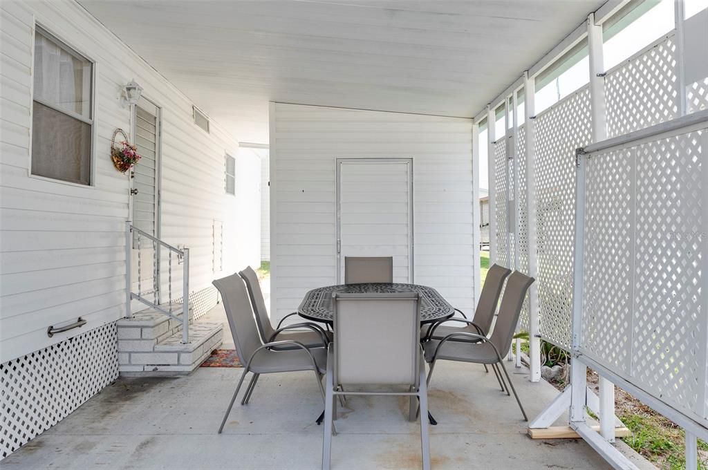 CARPORT/SHED WITH LAUNDRY INSIDE