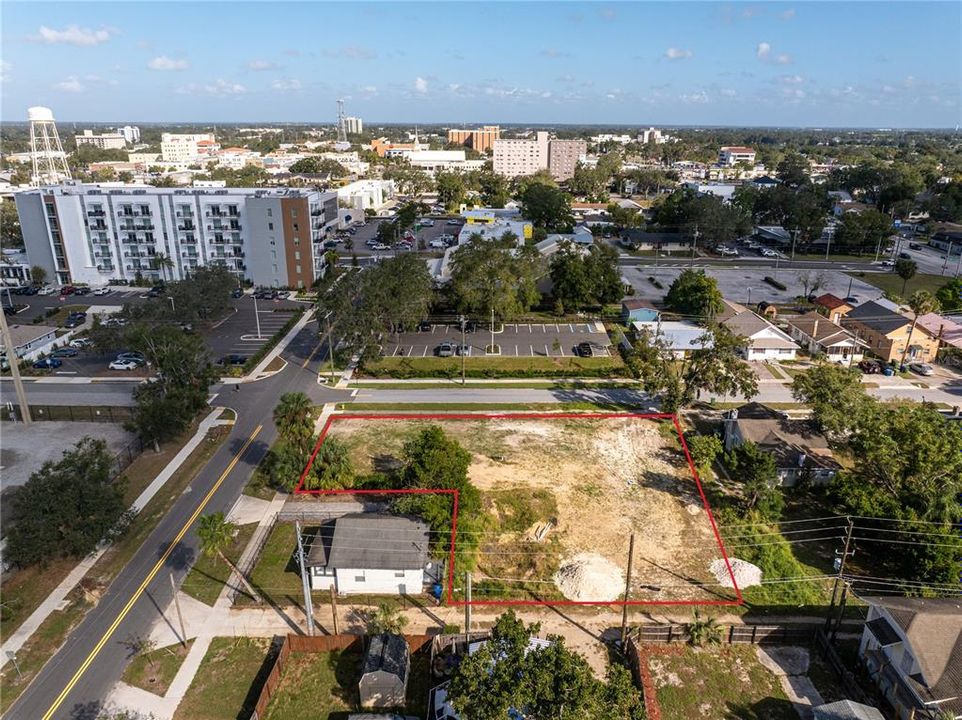 .39 Acre Lot in downtown winter haven looking north