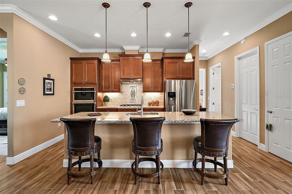 42-inch Ralston Maple Salbe solid wood cabinets adorn the kitchen with soft-close drawers and doors.