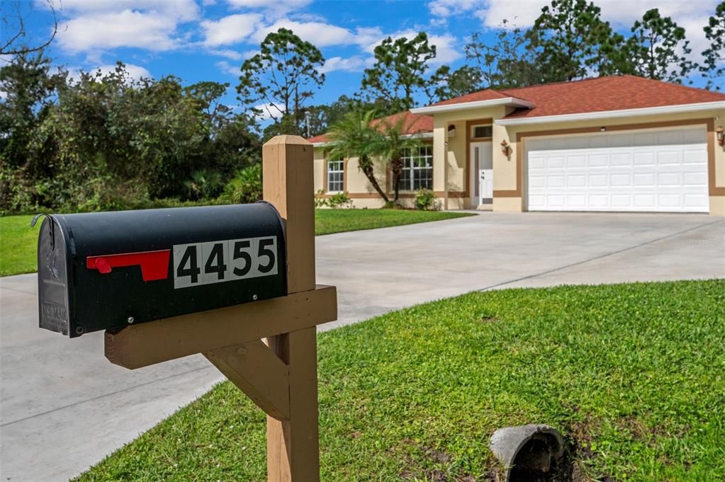 Active With Contract: $319,900 (3 beds, 2 baths, 1245 Square Feet)