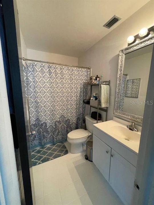 7305 Bathroom