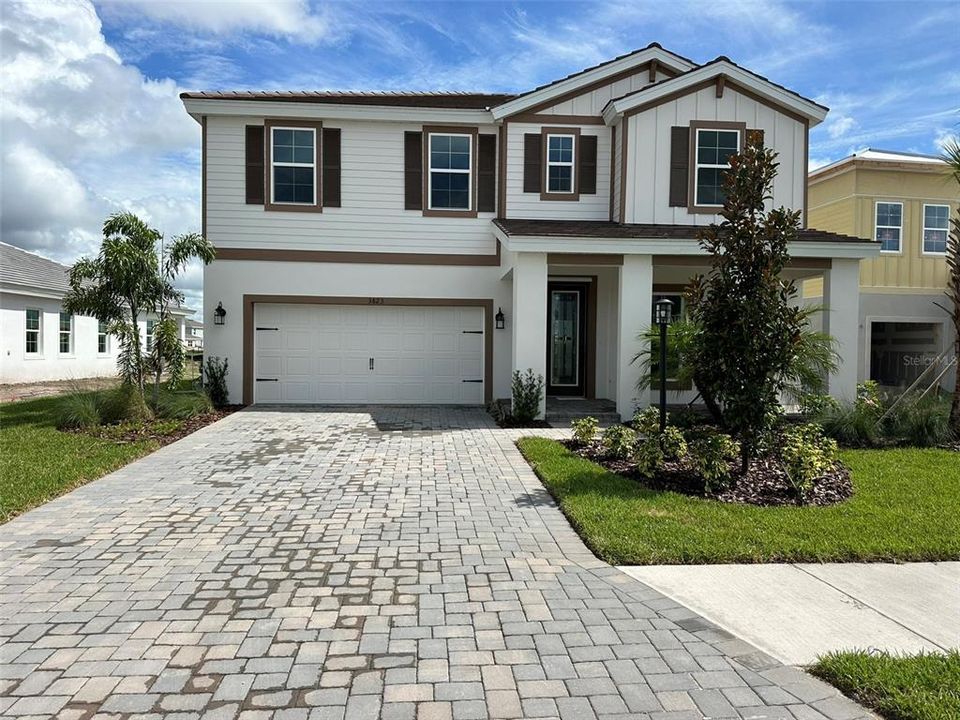 Recently Sold: $1,015,380 (4 beds, 2 baths, 2731 Square Feet)