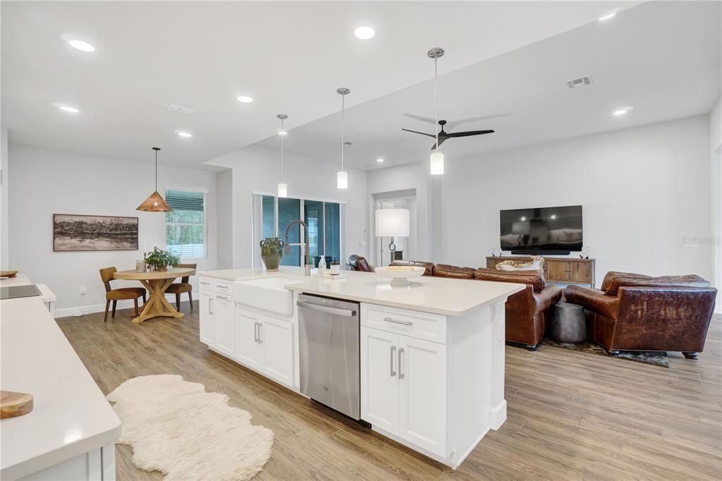 Beautiful, HUGE Chef's Kitchen overlooking the family room