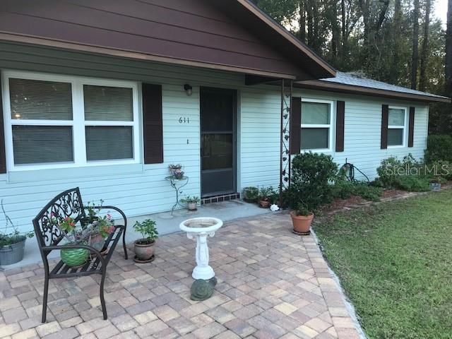 For Rent: $1,500 (3 beds, 1 baths, 1056 Square Feet)