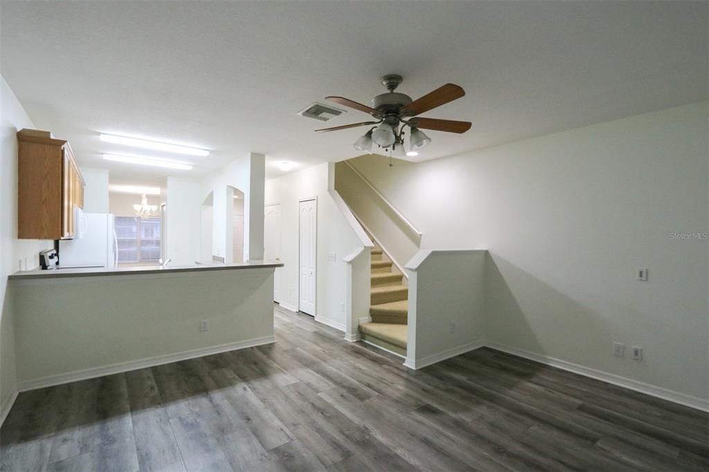 For Rent: $1,750 (2 beds, 2 baths, 1337 Square Feet)