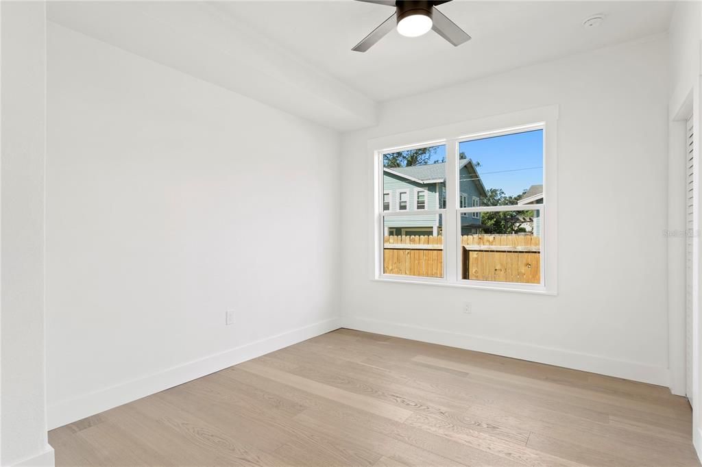 Guest bedroom 2