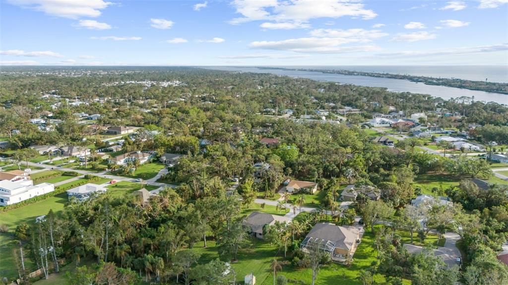 This location is an ideal oasis for those looking to enjoy Florida living to the fullest