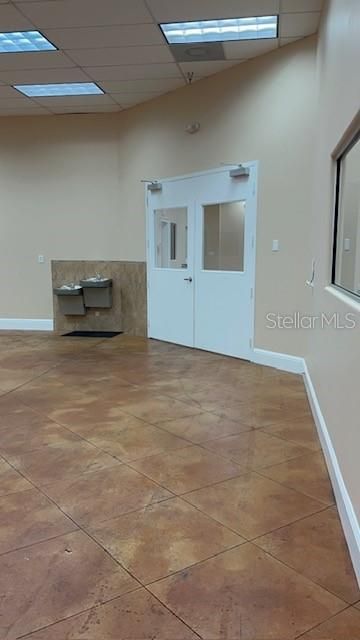 待售: $126,000 (0 贝兹, 0 浴室, 10000 平方英尺)