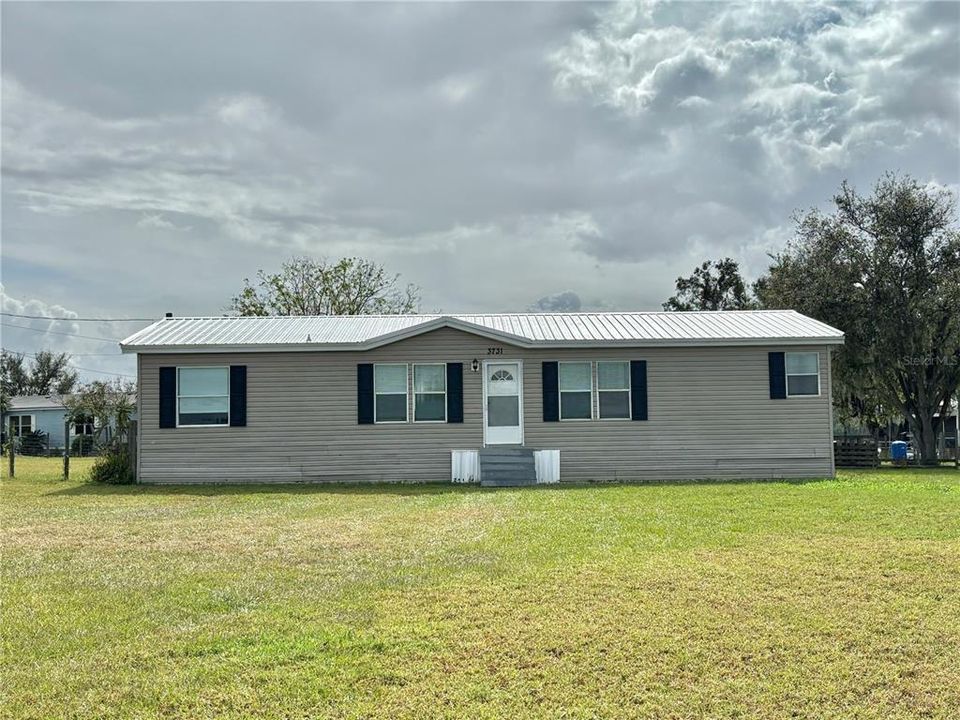 For Sale: $265,000 (3 beds, 2 baths, 1344 Square Feet)