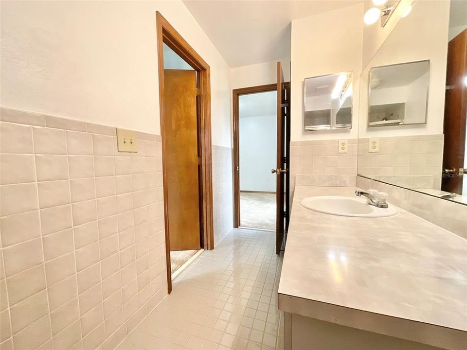 For Sale: $300,000 (3 beds, 2 baths, 2401 Square Feet)