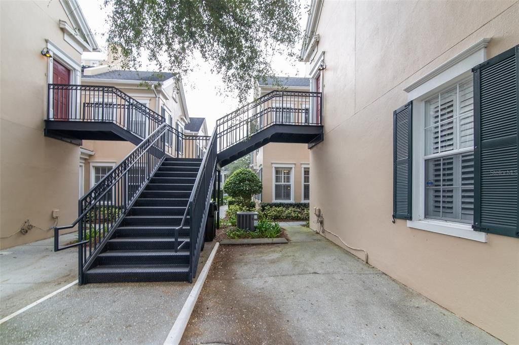 Recently Rented: $1,850 (1 beds, 1 baths, 624 Square Feet)