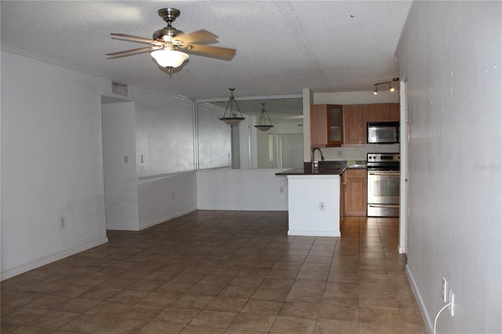 For Rent: $1,895 (2 beds, 2 baths, 1080 Square Feet)