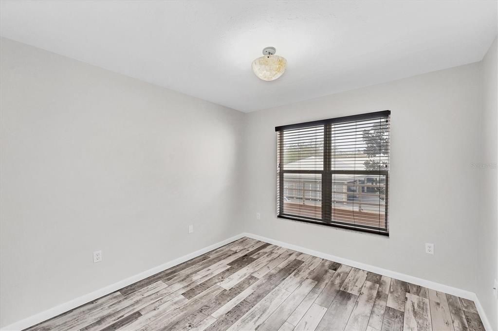 For Sale: $295,000 (2 beds, 2 baths, 1256 Square Feet)