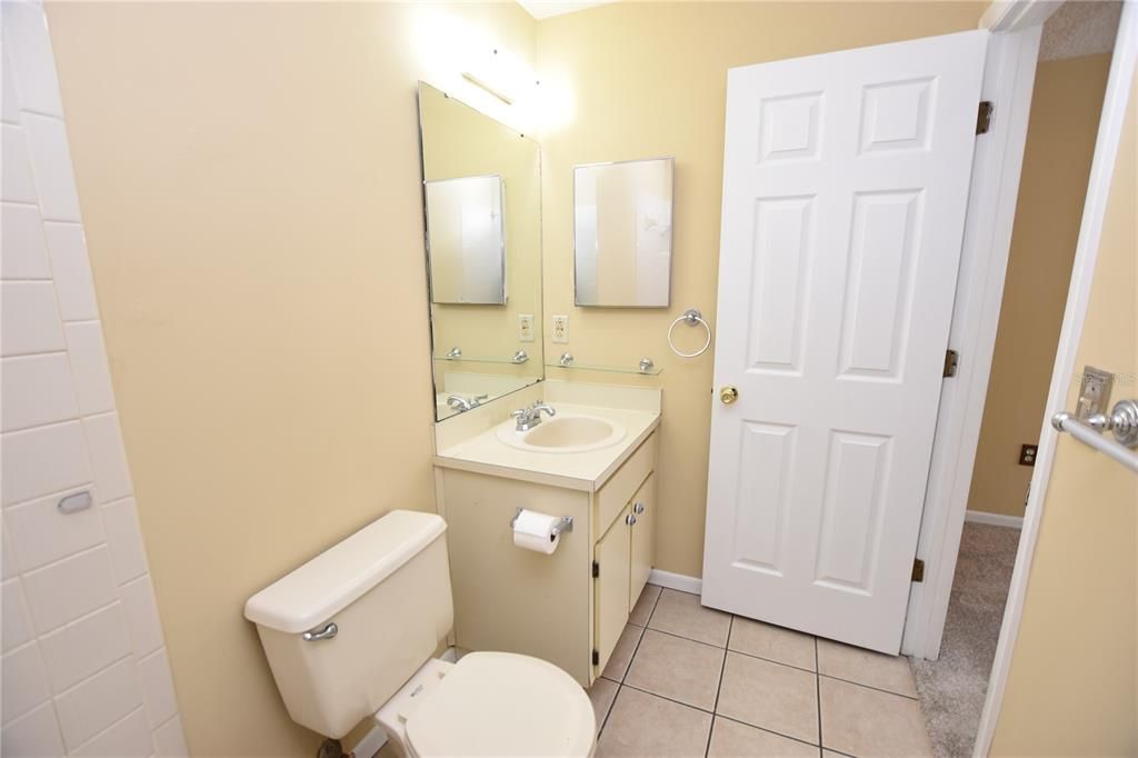 For Rent: $1,285 (2 beds, 1 baths, 662 Square Feet)