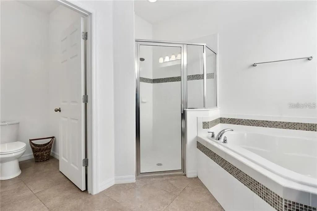 В аренду: $3,999 (5 спален, 3 ванн, 3212 Квадратных фут)