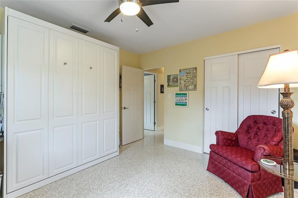 For Sale: $650,000 (2 beds, 2 baths, 1424 Square Feet)